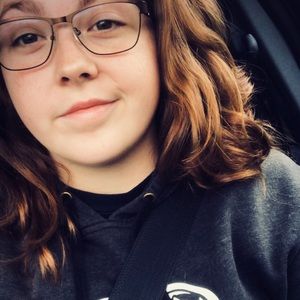 Meet your Posher, Katelyn